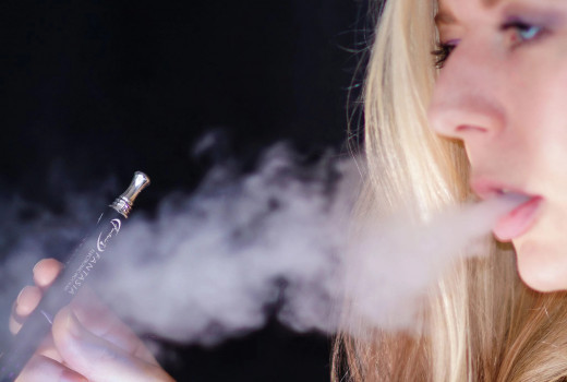 Key Features to Look for in E-Cigarette Machines